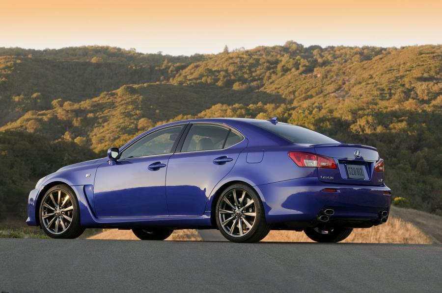  Lexus IS-F 2010 года  (фото 122 из 140)